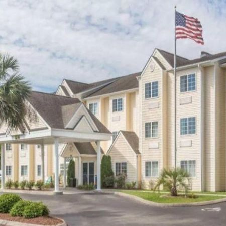Microtel Inn & Suites By Wyndham Каролина Бийч Екстериор снимка